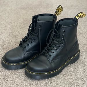 Dr.Martens 1460 Bex Smooth Leather Platform Boots